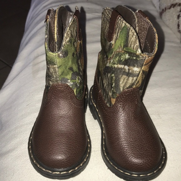 garanimals combat boots